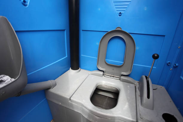 Best Portable restroom trailer rental  in Marshall, MO