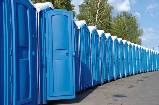 Portable Toilet Options We Offer in Marshall, MO